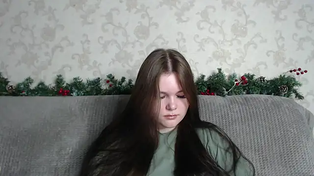 Snapshot of Musegirl chatting on February 11, 1:21 am Musegirl online show from February 11, 1:21 am