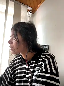 Ninfa pink online show from October 14, 3:13 pm