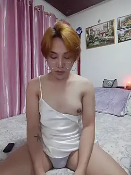 Snapshot of Keyka15 chatting on May 16, 4:50 pm Keyka15 online show from May 16, 4:50 pm