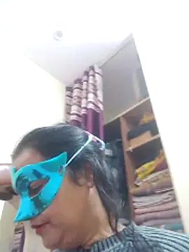 Honey-26 online show from December 15, 1:48 pm