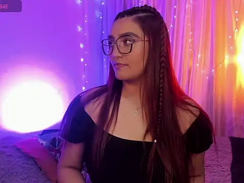 Snapshot of soyanny_1 chatting on October 12, 12:42 am soyanny 1 online show from October 12, 12:42 am