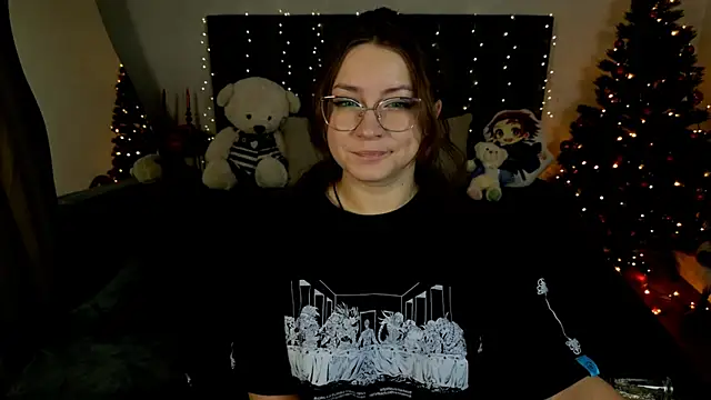 Snapshot of Briarx chatting on December 19, 10:06 pm Briarx online show from December 19, 10:06 pm