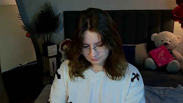 Snapshot of Briarx chatting on February 8, 9:51 pm Briarx online show from February 8, 9:51 pm