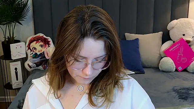 Snapshot of Briarx chatting on February 17, 10:27 pm Briarx online show from February 17, 10:27 pm