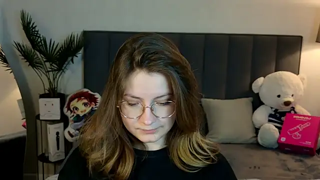 Snapshot of Briarx chatting on March 2, 5:19 am Briarx online show from March 2, 5:19 am