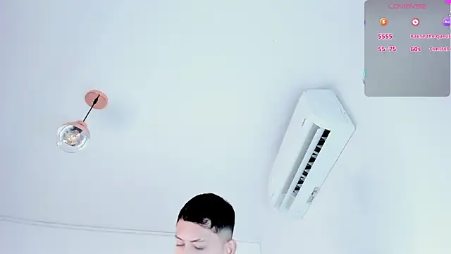 Snapshot of Iam_criss09 chatting on November 7, 1:00 pm Iam criss09 online show from November 7, 1:00 pm