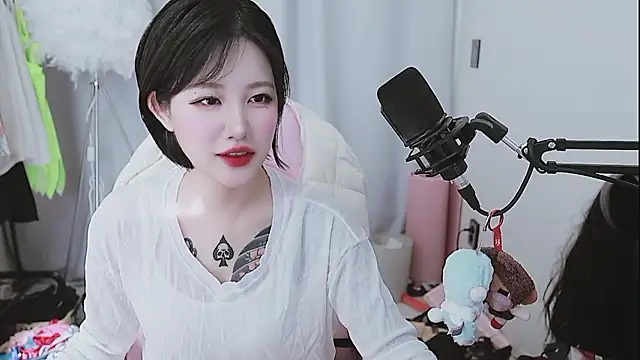 MISA 02 online show from June 2, 6:59 am