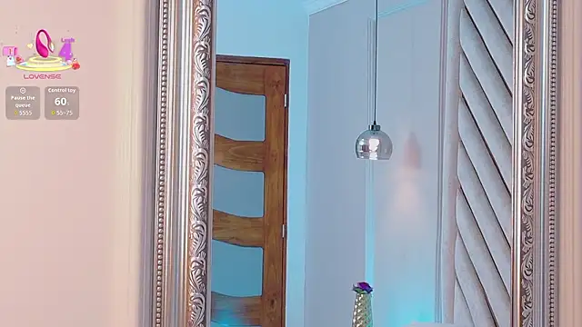 Lila-Rose online show from February 24, 4:43 am