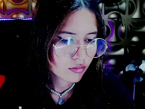 tinibunny online show from November 6, 7:59 pm