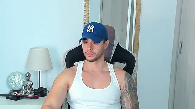 Ken mailik1 online show from February 8, 6:06 am