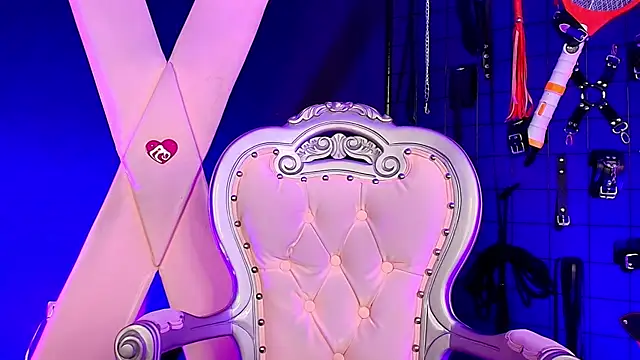 Snapshot of Bela_sophie_ chatting on November 7, 8:09 pm Bela sophie online show from November 7, 8:09 pm