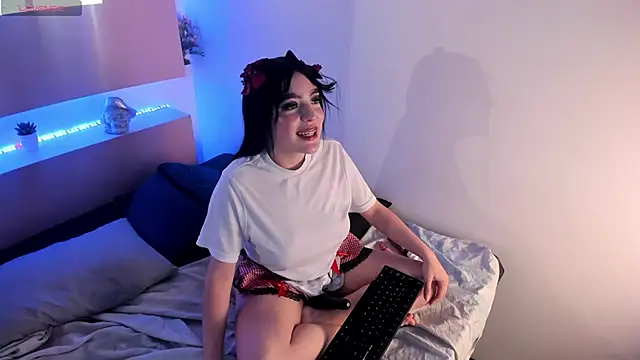 bubble  angel   online show from January 8, 11:34 am