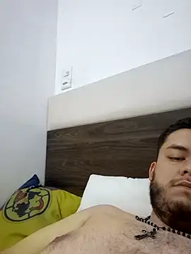 Snapshot of rich_ryx chatting on December 14, 1:33 am rich ryx online show from December 14, 1:33 am