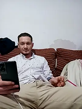 Snapshot of Graimito chatting on November 10, 1:48 am Graimito online show from November 10, 1:48 am