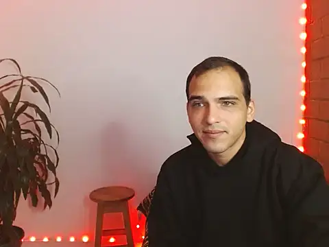 Maax3023 online show from October 15, 1:11 pm