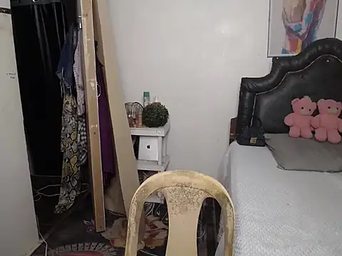 Ellorrey online show from March 2, 9:05 am