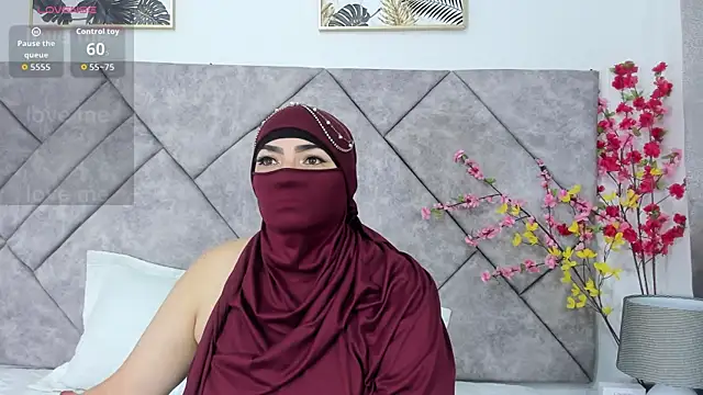  naylaa  online show from March 31, 3:19 am