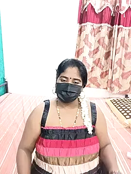 tamil-aunt online show from October 15, 4:18 pm