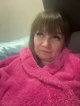 Butterfly8385 online show from February 16, 7:43 pm