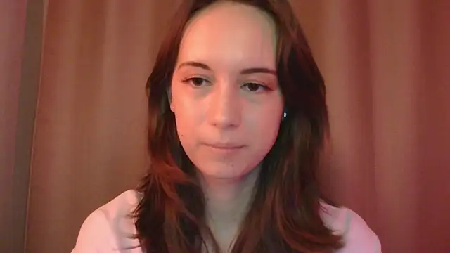 Snapshot of VeraLush chatting on December 4, 1:09 pm VeraLush online show from December 4, 1:09 pm