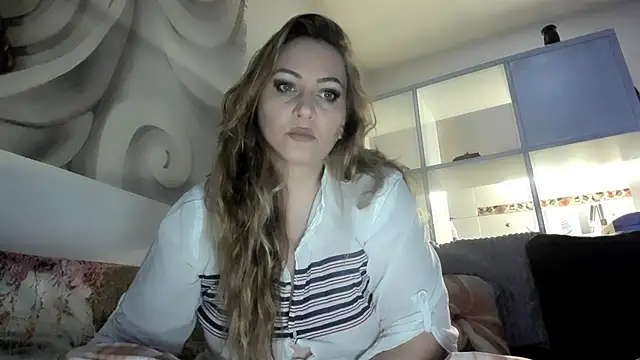 Snapshot of 88__callmemadam__88 chatting on October 29, 11:17 pm 88 callmemadam 88 online show from October 29, 11:17 pm