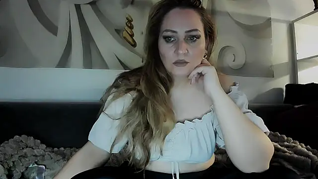 Snapshot of 88__callmemadam__88 chatting on November 15, 8:38 pm 88 callmemadam 88 online show from November 15, 8:38 pm