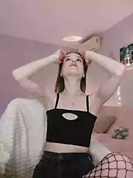 Snapshot of Stacey_Will chatting on July 12, 6:32 pm Stacey Will online show from July 12, 6:32 pm