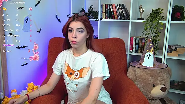 SabrinaCutie online show from October 18, 8:15 am