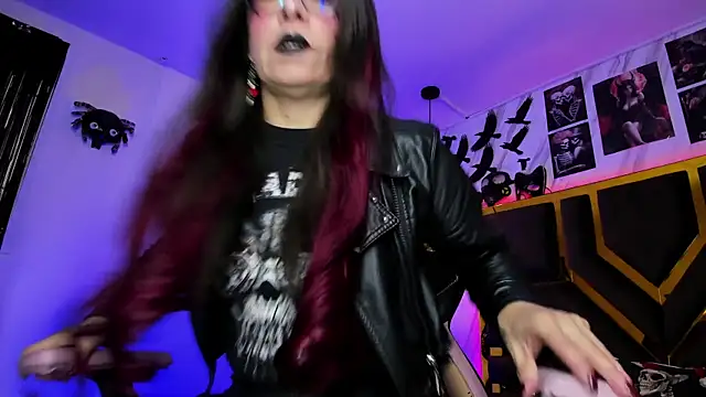 Evangelinejoness  online show from January 18, 11:36 am