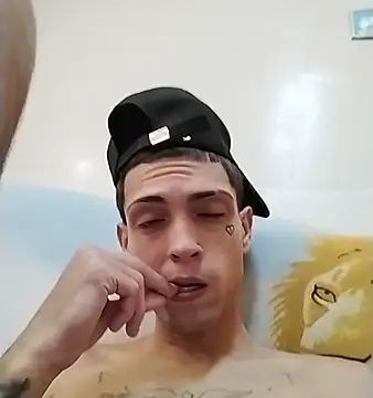 Laikerxxx online show from November 20, 8:52 pm