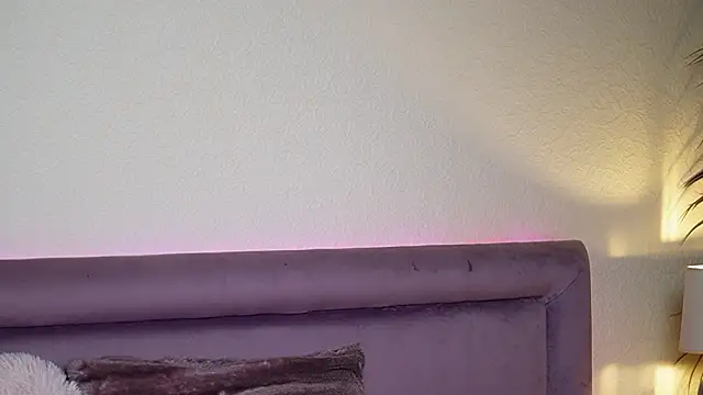 JoelleApril online show from February 9, 9:41 pm