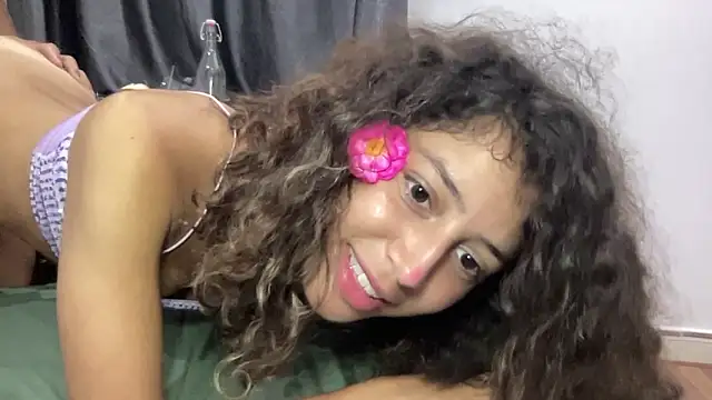 absoluthorrorfield online show from February 11, 4:17 am