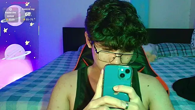 Snapshot of Im_Camii chatting on October 25, 10:37 pm Im Camii online show from October 25, 10:37 pm