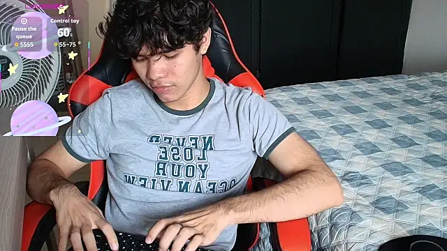 Snapshot of Im_Camii chatting on November 10, 7:13 pm Im Camii online show from November 10, 7:13 pm