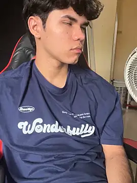 Snapshot of Im_Camii chatting on November 21, 6:50 pm Im Camii online show from November 21, 6:50 pm