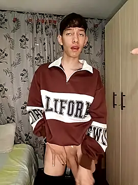 heyy noah11 online show from December 20, 12:51 am