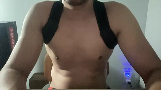 Snapshot of ChillNSpill chatting on October 27, 11:09 pm ChillNSpill online show from October 27, 11:09 pm