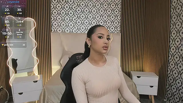 BEELLA TAY1 online show from October 25, 12:56 pm