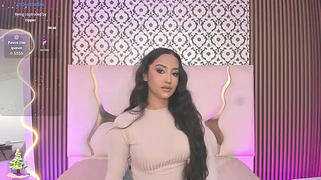 BEELLA TAY1 online show from November 17, 8:03 pm