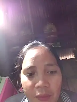 sweet lara33 online show from October 12, 7:18 am