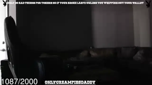 Snapshot of onlycreampiesdaddy chatting on May 20, 5:19 pm onlycreampiesdaddy online show from May 20, 5:19 pm
