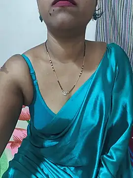 Snapshot of Best_Kannada_Couple chatting on May 15, 5:25 am Best Kannada Couple online show from May 15, 5:25 am