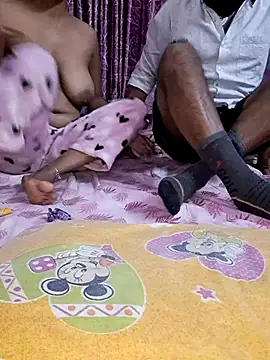 Pinky 1369 online show from January 9, 5:15 pm