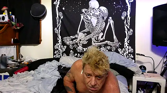 whitehole4bbc252 online show from March 26, 6:19 am