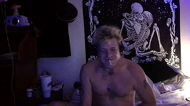 whitehole4bbc252 online show from April 21, 2:04 am