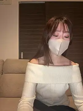 yura ra ra online show from November 4, 9:30 am