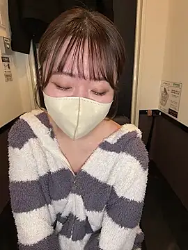 yura ra ra online show from March 14, 10:15 pm