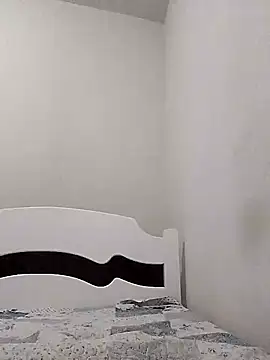 Snapshot of Camilanifeta chatting on December 18, 4:35 pm Camilanifeta online show from December 18, 4:35 pm