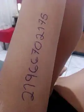 Camilanifeta online show from March 27, 9:53 am