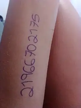 Camilanifeta online show from April 6, 3:13 pm